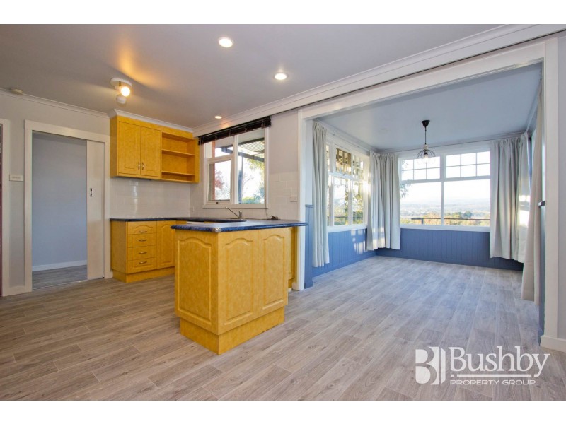 14 Riverside Drive, Riverside TAS 7250