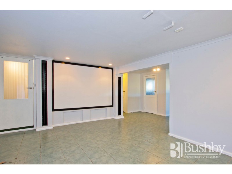 14 Riverside Drive, Riverside TAS 7250