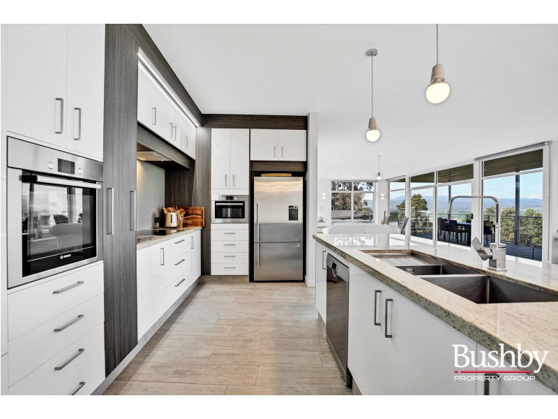 93 Lachlan Parade, Trevallyn TAS 7250