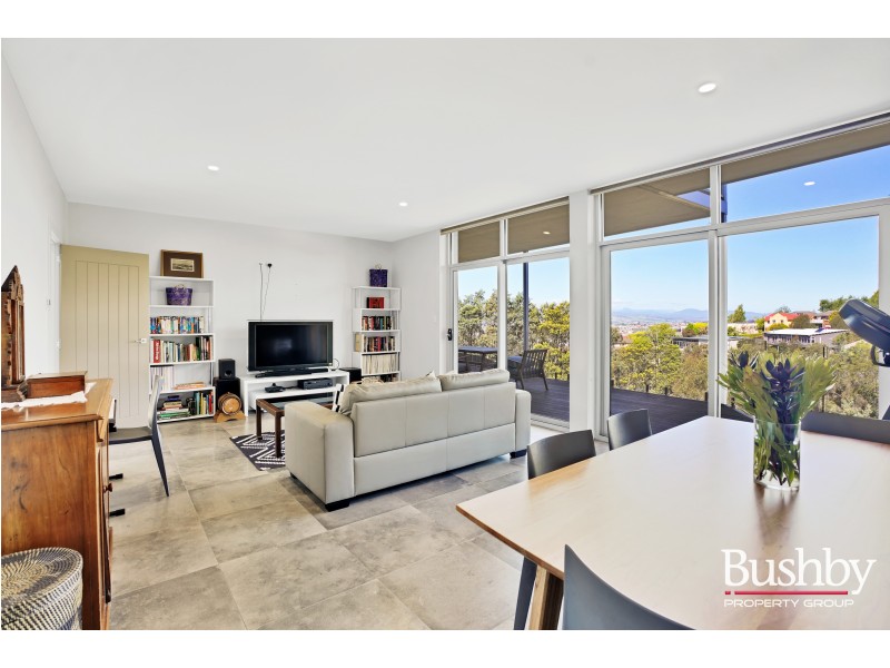 93 Lachlan Parade, Trevallyn TAS 7250