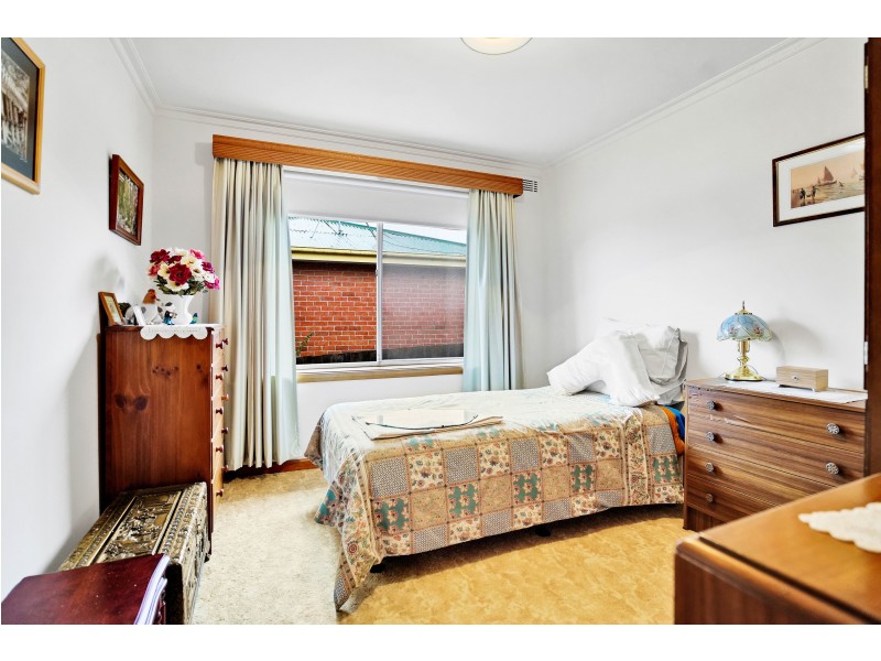 9 Karpaty Avenue, Newnham TAS 7248