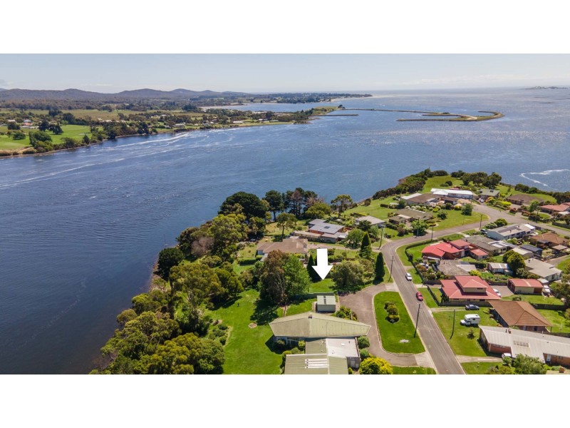 14 Tamar Avenue, George Town TAS 7253