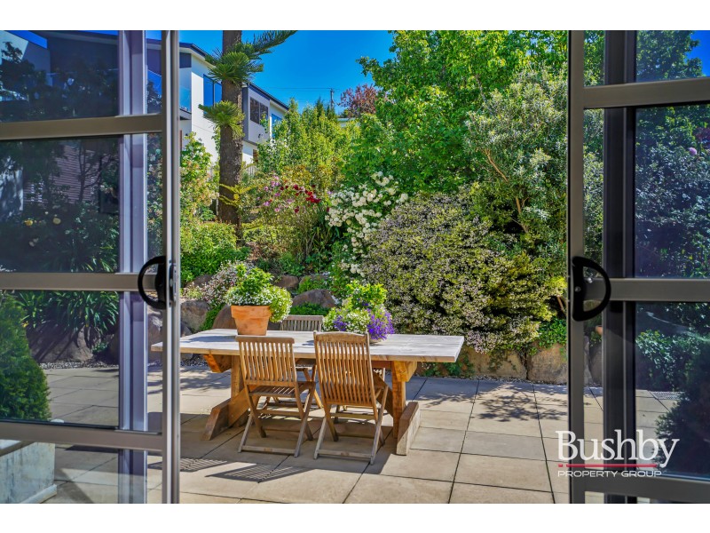 35 Delamere Crescent, Trevallyn TAS 7250
