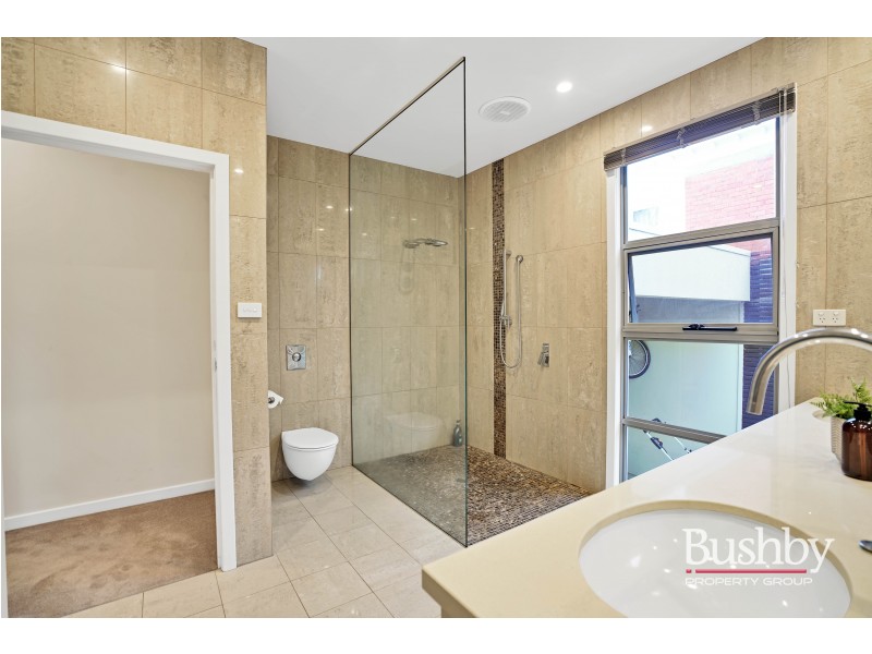 35 Delamere Crescent, Trevallyn TAS 7250