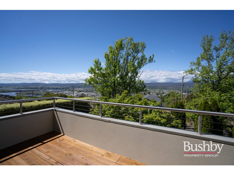 35 Delamere Crescent, Trevallyn TAS 7250