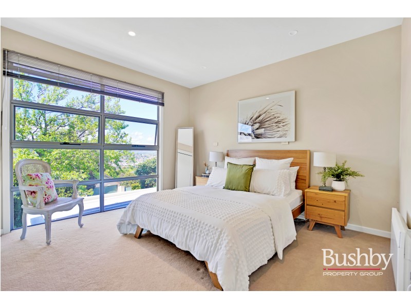 35 Delamere Crescent, Trevallyn TAS 7250