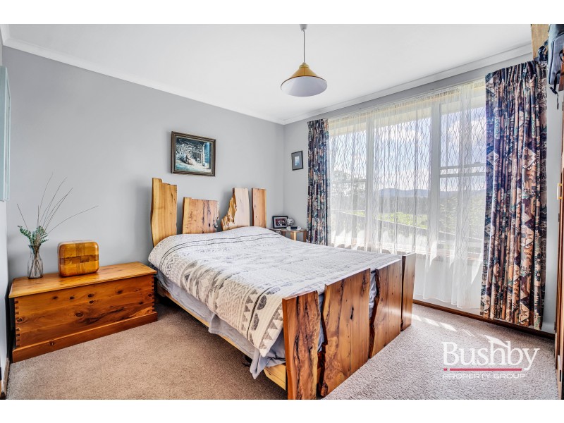 493 Gravelly Beach Road, Gravelly Beach TAS 7276
