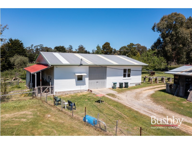 493 Gravelly Beach Road, Gravelly Beach TAS 7276