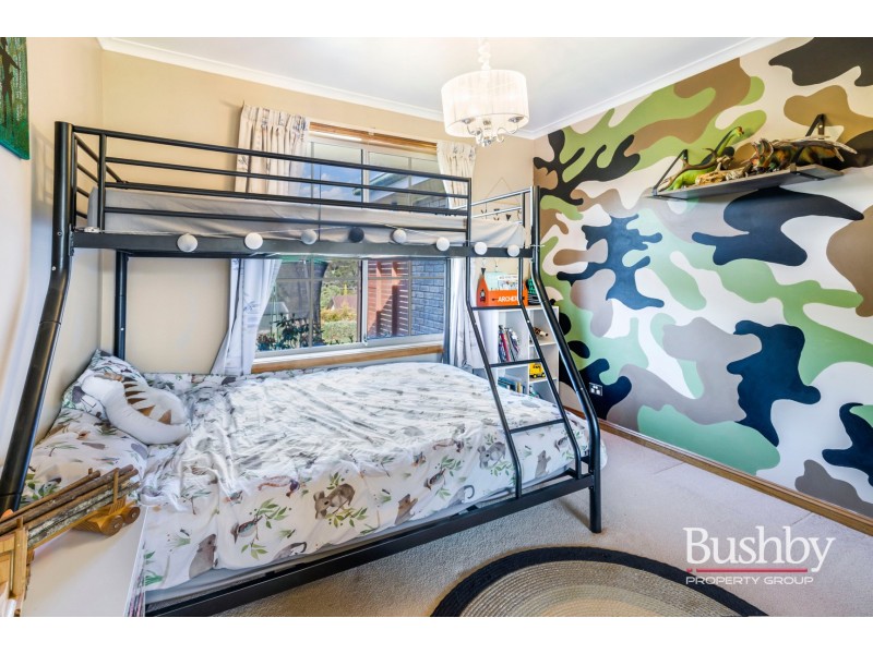 5 Glover Avenue, Blackstone Heights TAS 7250