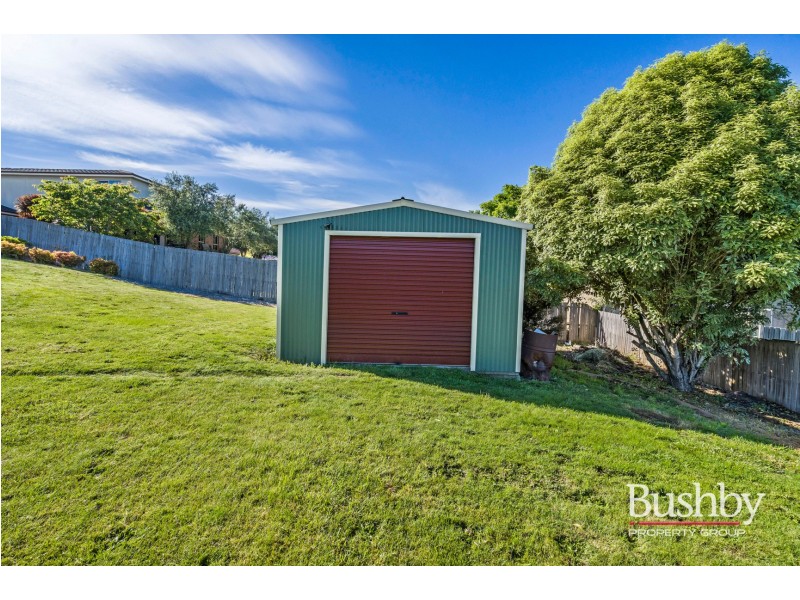 5 Glover Avenue, Blackstone Heights TAS 7250