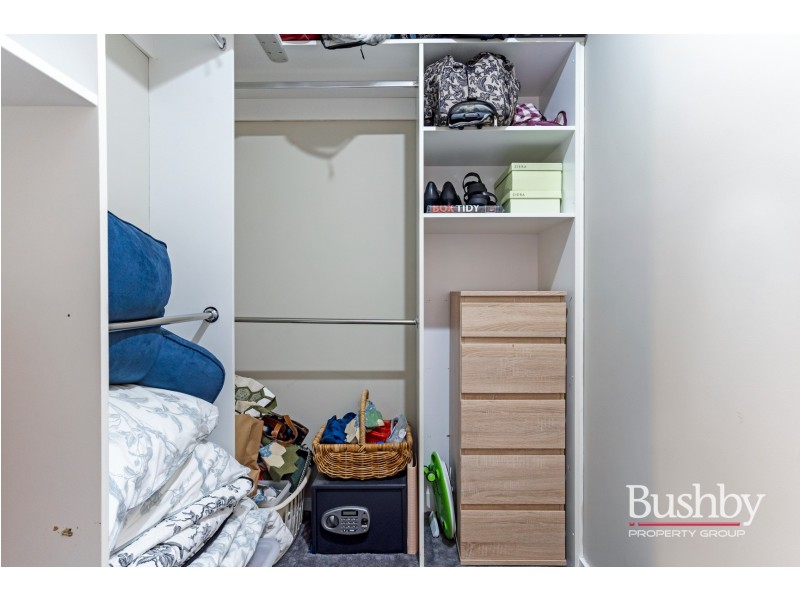 2 Pocket Place, Newnham TAS 7248