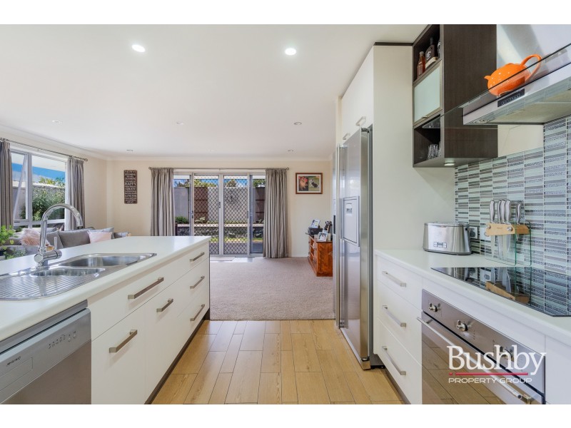 2/13 Mary Street, George Town TAS 7253