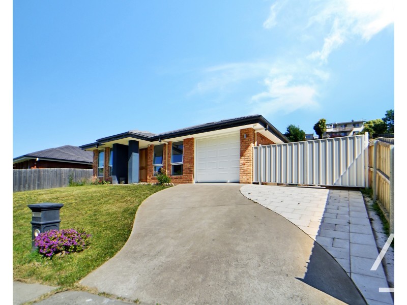 93 Parklands Parade, Newnham TAS 7248