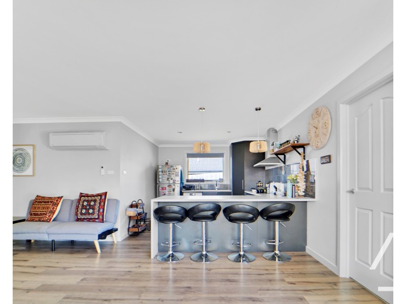 93 Parklands Parade, Newnham TAS 7248
