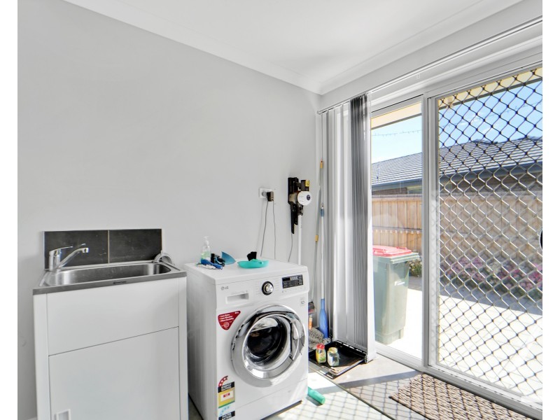 93 Parklands Parade, Newnham TAS 7248