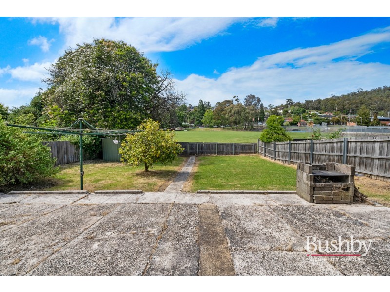 9 Bowen Avenue, Trevallyn TAS 7250