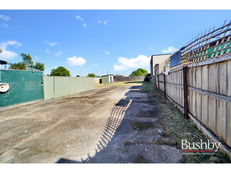 2/21 Verdun Street, Mowbray TAS 7248