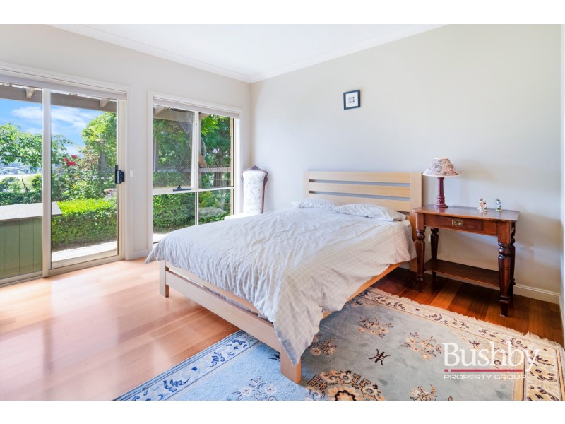 239 Rosevears Drive, Rosevears TAS 7277