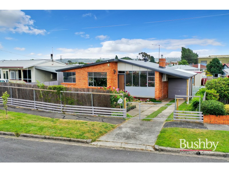 3 Heyes Place, Mowbray TAS 7248