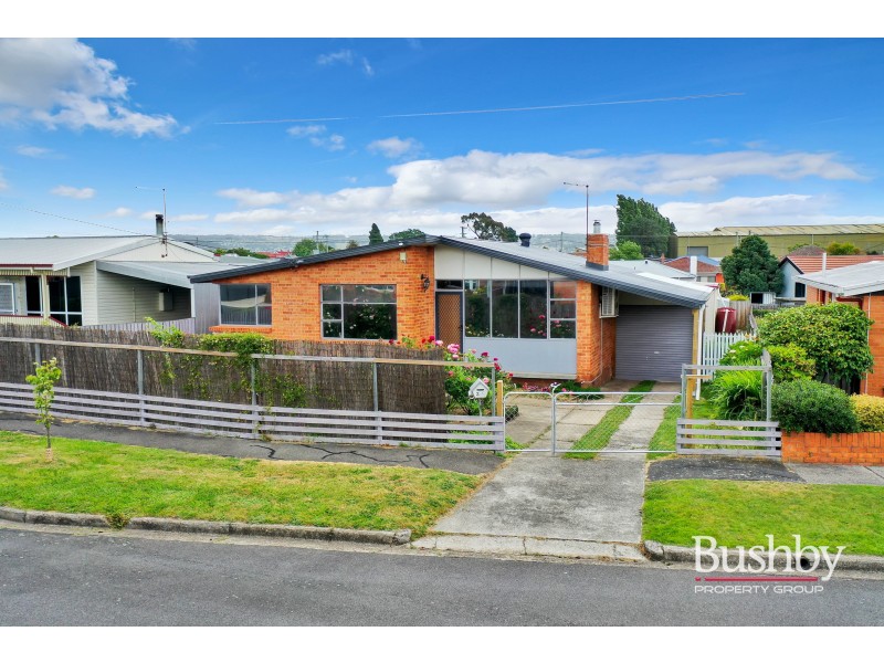 3 Heyes Place, Mowbray TAS 7248