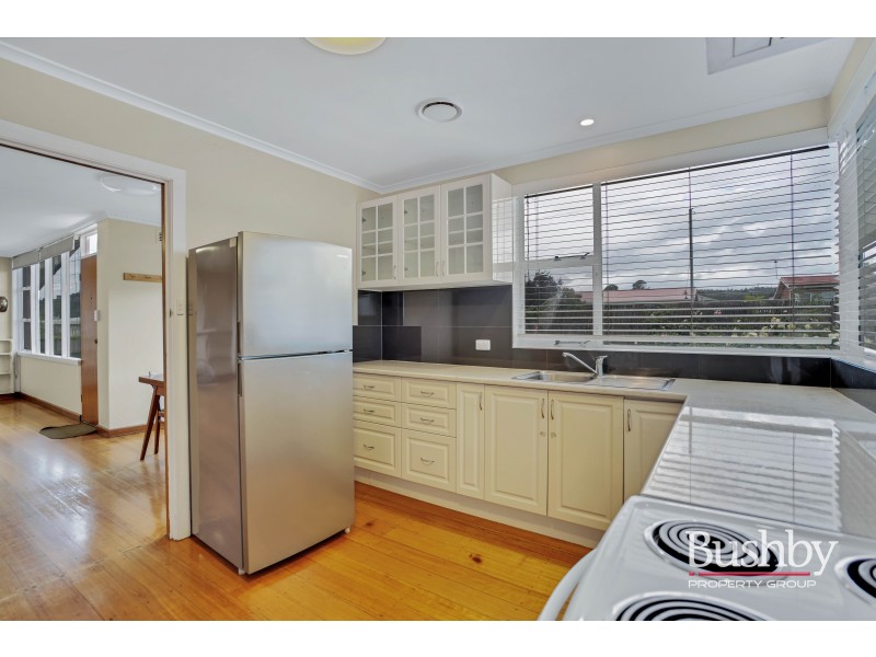 3 Heyes Place, Mowbray TAS 7248