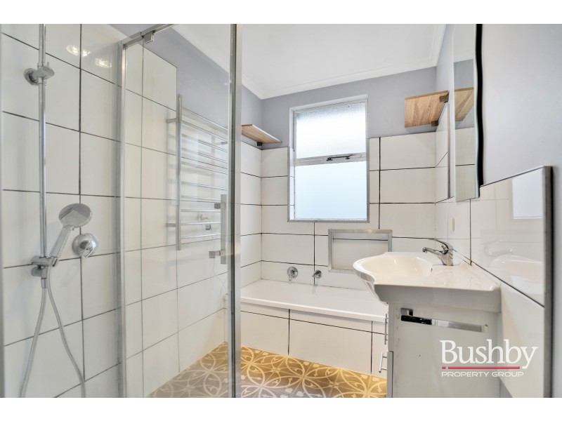 3 Heyes Place, Mowbray TAS 7248