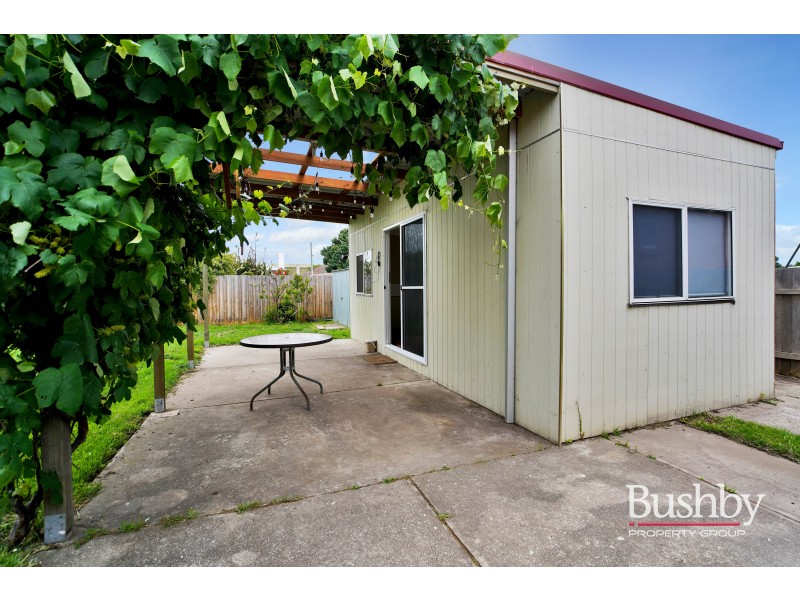 3 Heyes Place, Mowbray TAS 7248
