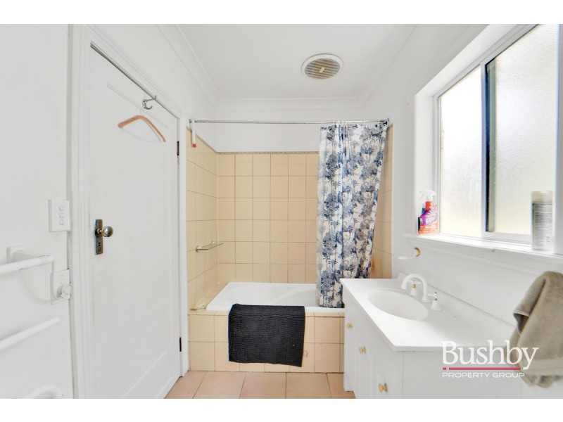 1/10 Weedon Avenue, South Launceston TAS 7249