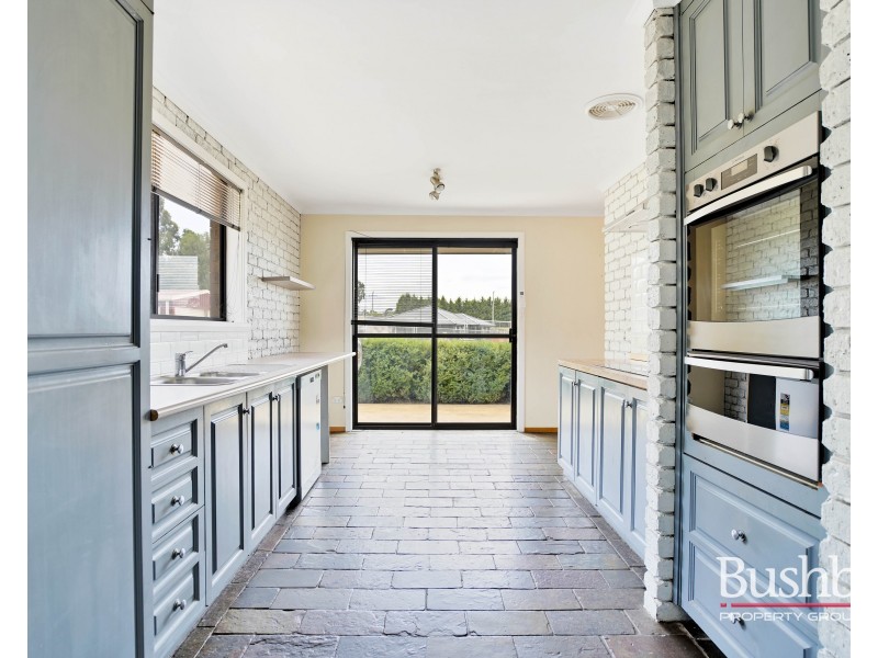 9 Zircon Place, Perth TAS 7300