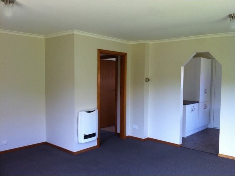 2/1 Ingamells Street, Summerhill TAS 7250