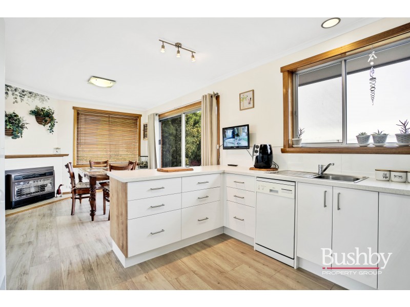 6 Arnold Street, Newnham TAS 7248