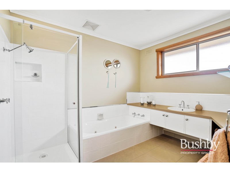 6 Arnold Street, Newnham TAS 7248