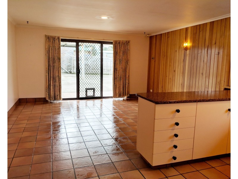 2 Patricia Place, Newnham TAS 7248