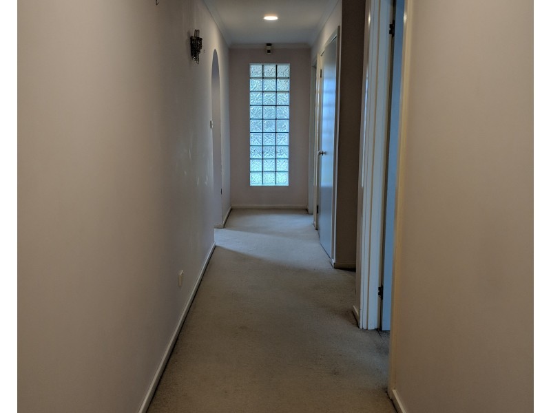 2 Patricia Place, Newnham TAS 7248