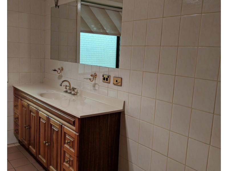 2 Patricia Place, Newnham TAS 7248