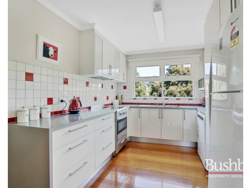 2 Chifley Street, Kings Meadows TAS 7249