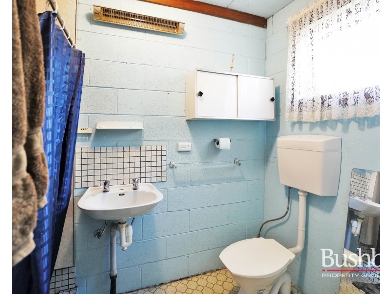84 Riverside Drive, Riverside TAS 7250