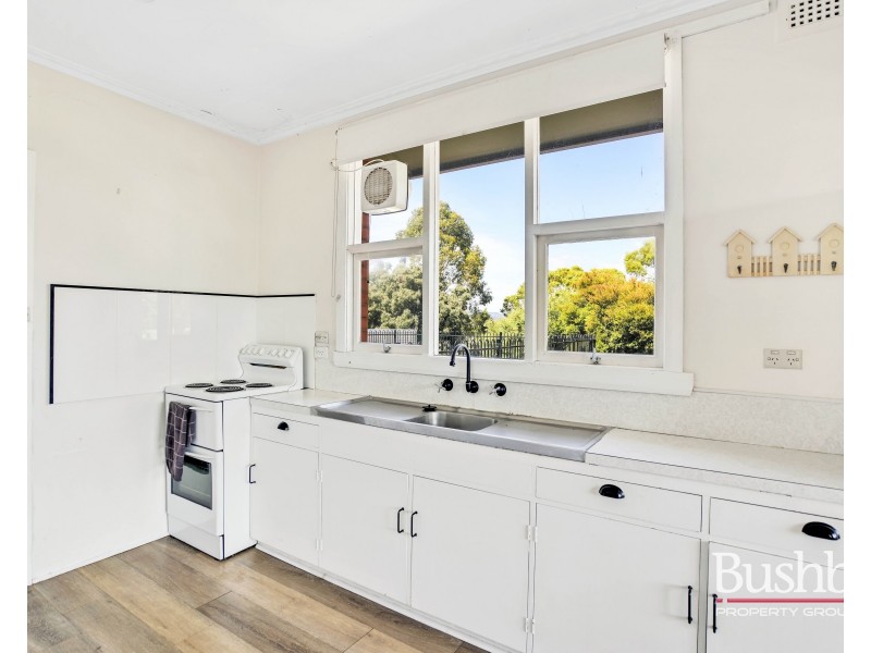 37 Ronneby Road, Newnham TAS 7248