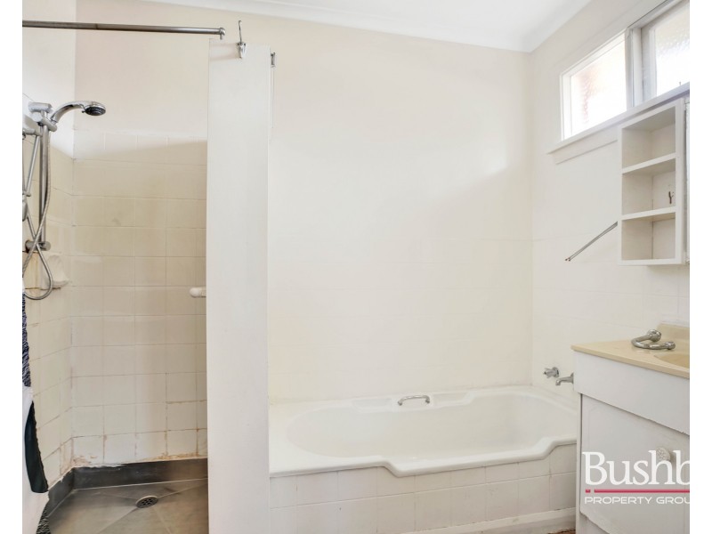 37 Ronneby Road, Newnham TAS 7248