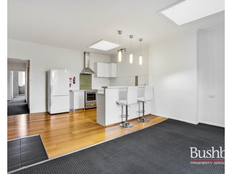 6 Yorktown Square, Launceston TAS 7250