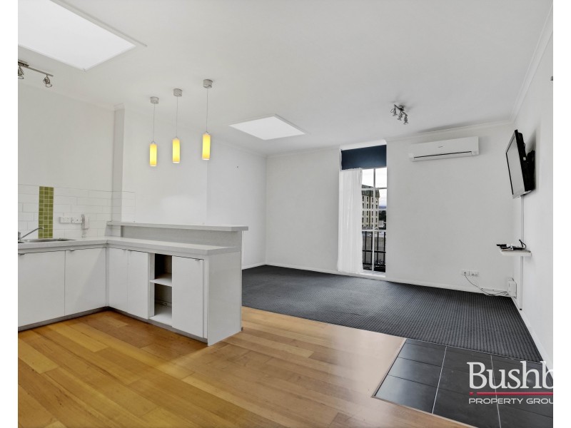 6 Yorktown Square, Launceston TAS 7250