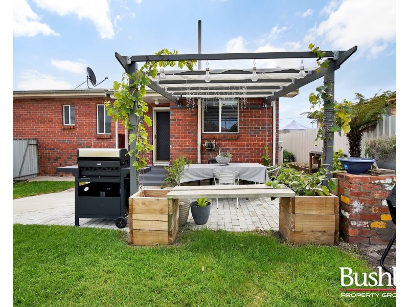 17 Parish Crescent, George Town TAS 7253