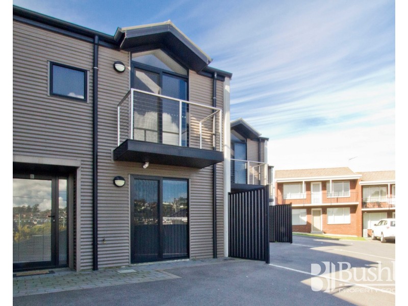 3/2A Carr Street, Kings Meadows TAS 7249