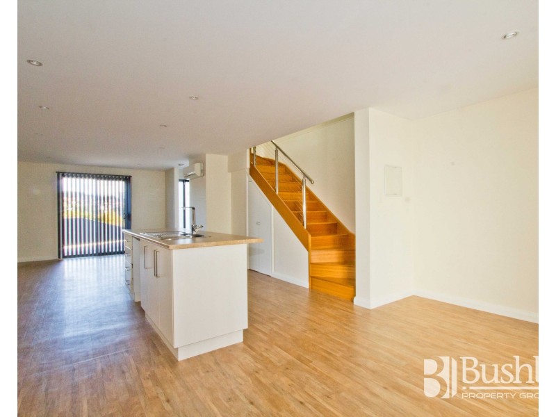 3/2A Carr Street, Kings Meadows TAS 7249