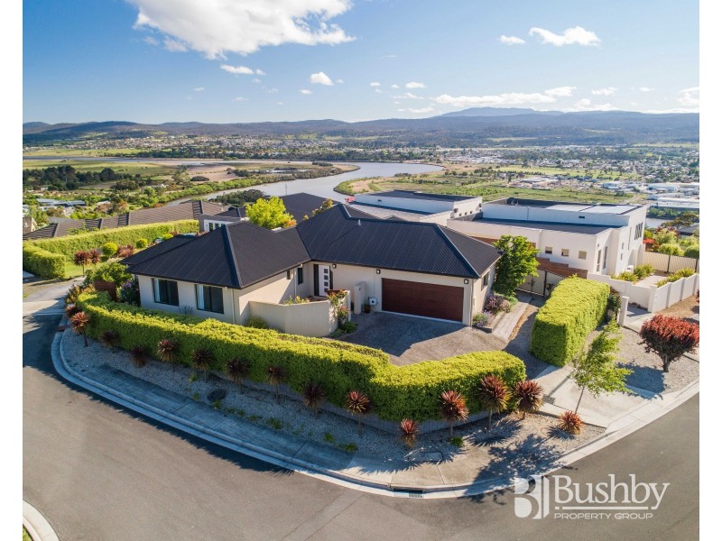 54 Lachlan Parade, Trevallyn TAS 7250