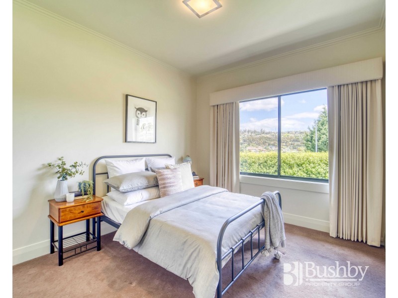 54 Lachlan Parade, Trevallyn TAS 7250