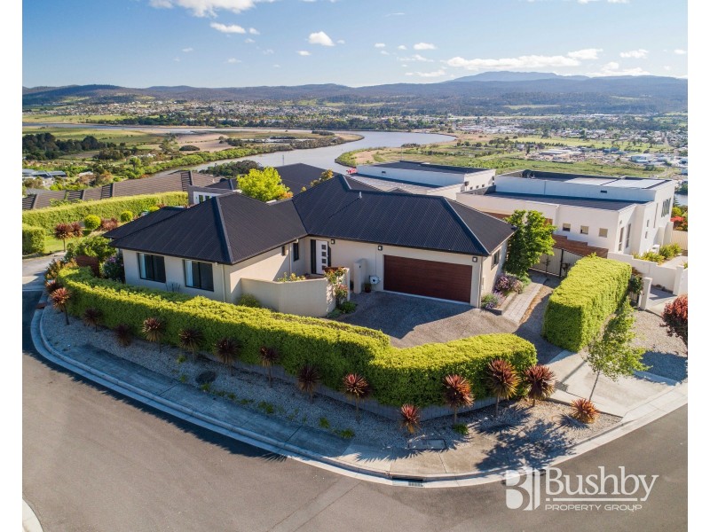 54 Lachlan Parade, Trevallyn TAS 7250