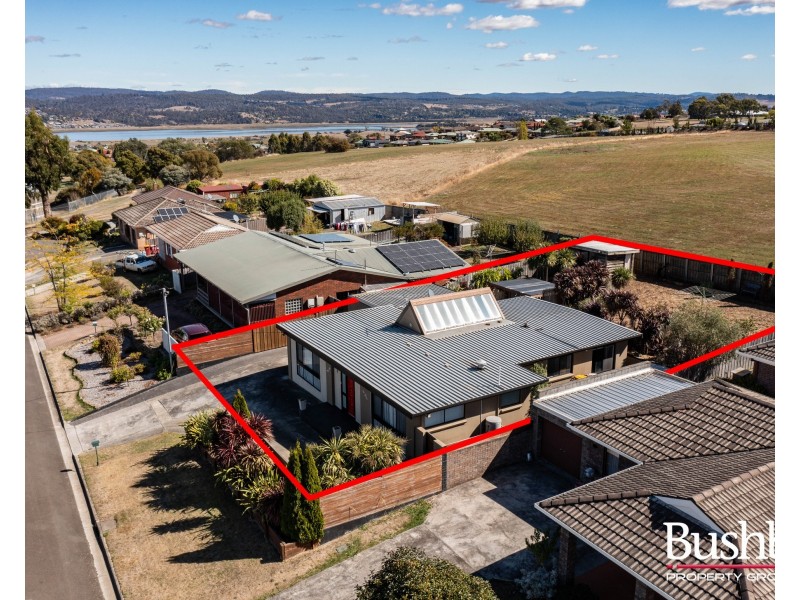 8 Rondora Court, Newnham TAS 7248
