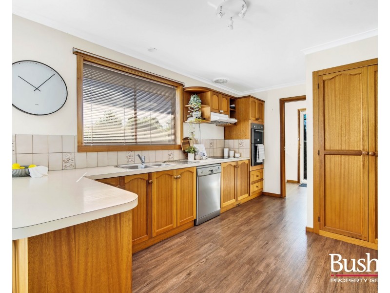 28 Pitcher Parade, Prospect Vale TAS 7250