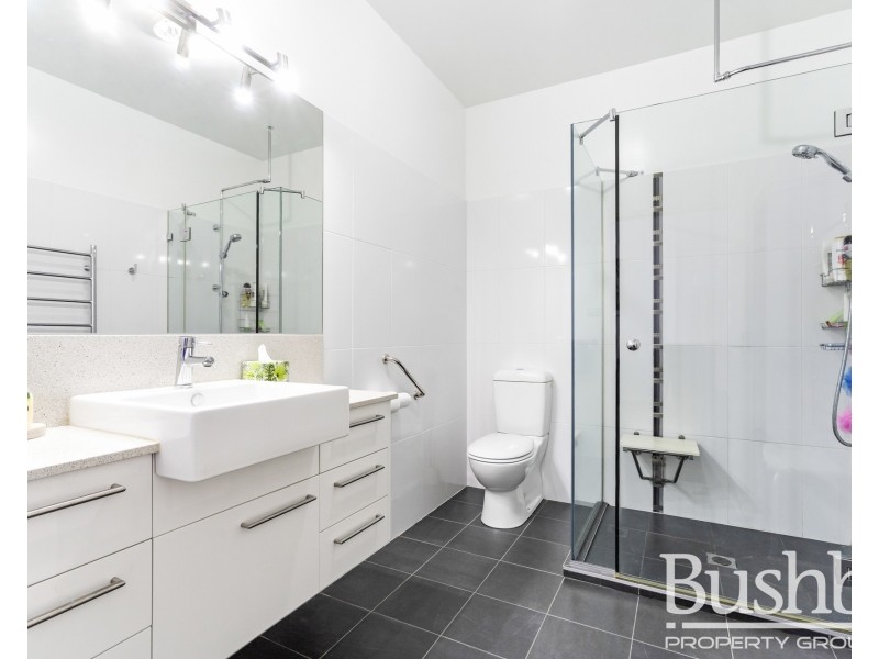 8/5 Adelaide Street, George Town TAS 7253